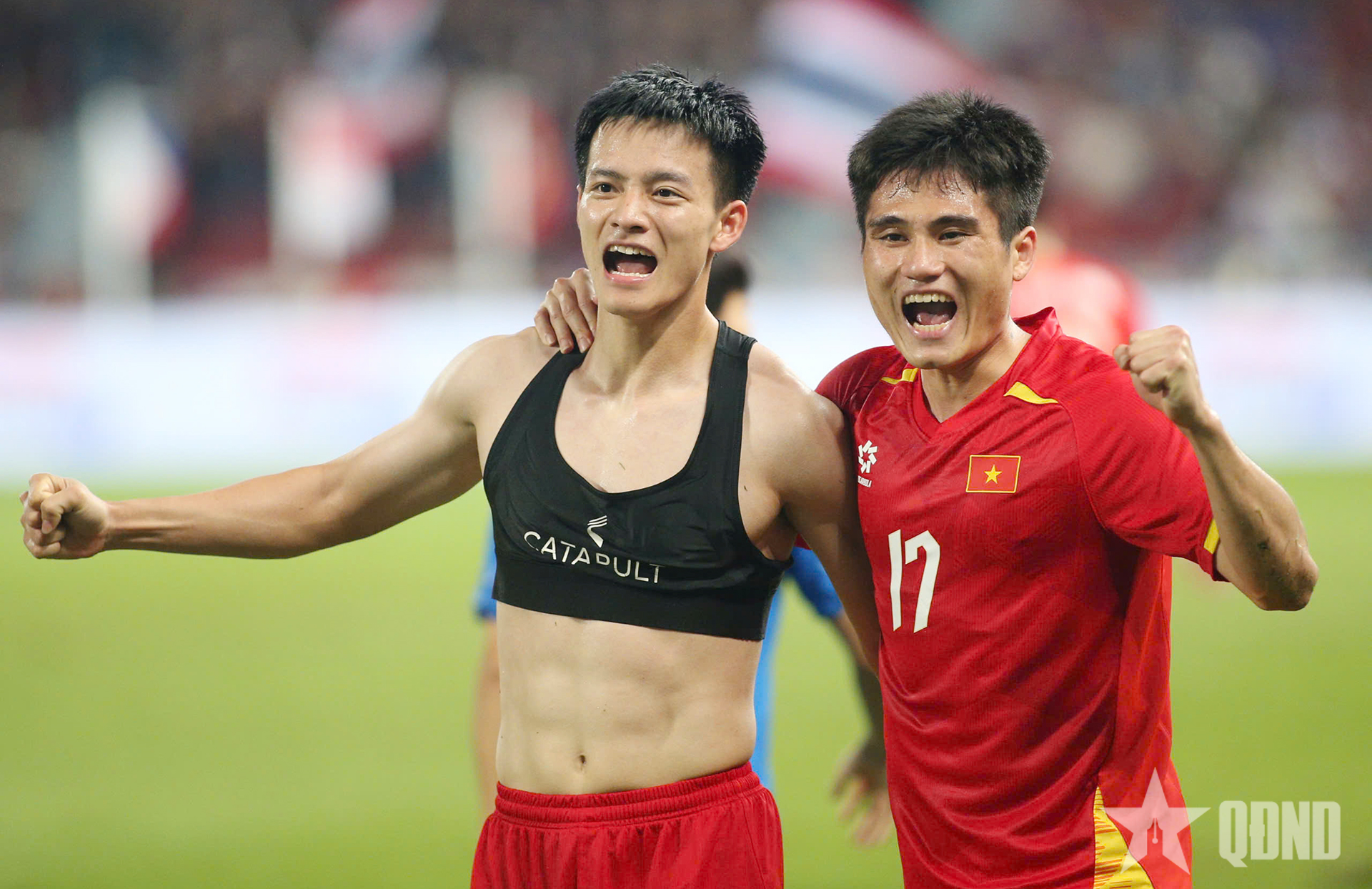 Ngược dòng đầy cảm xúc trước Thái Lan, U22 Việt Nam vô địch SEA Games 33
